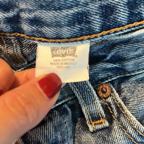 Vintage Levi’s 501 Straight Leg Jeans - Picture 3 of 8